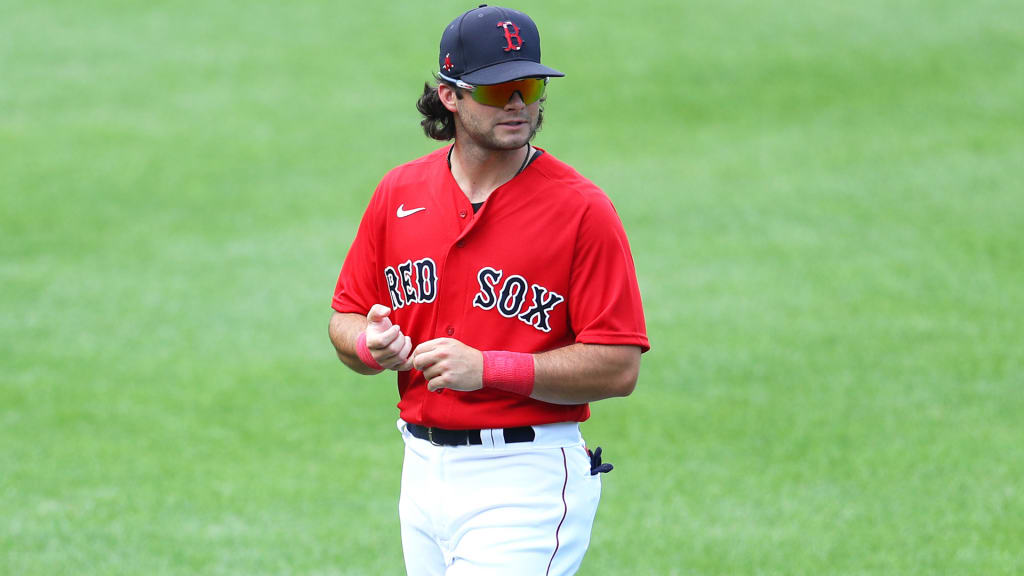 BENINTENDI PASA DE MEDIAS ROJAS A REALES
