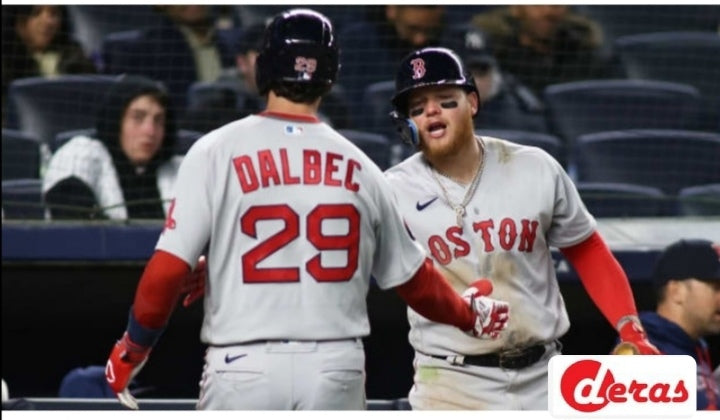 ¡Medias Rojas frenan las escobas de Yankees!